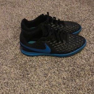 Indoor soccer cleats size 6.